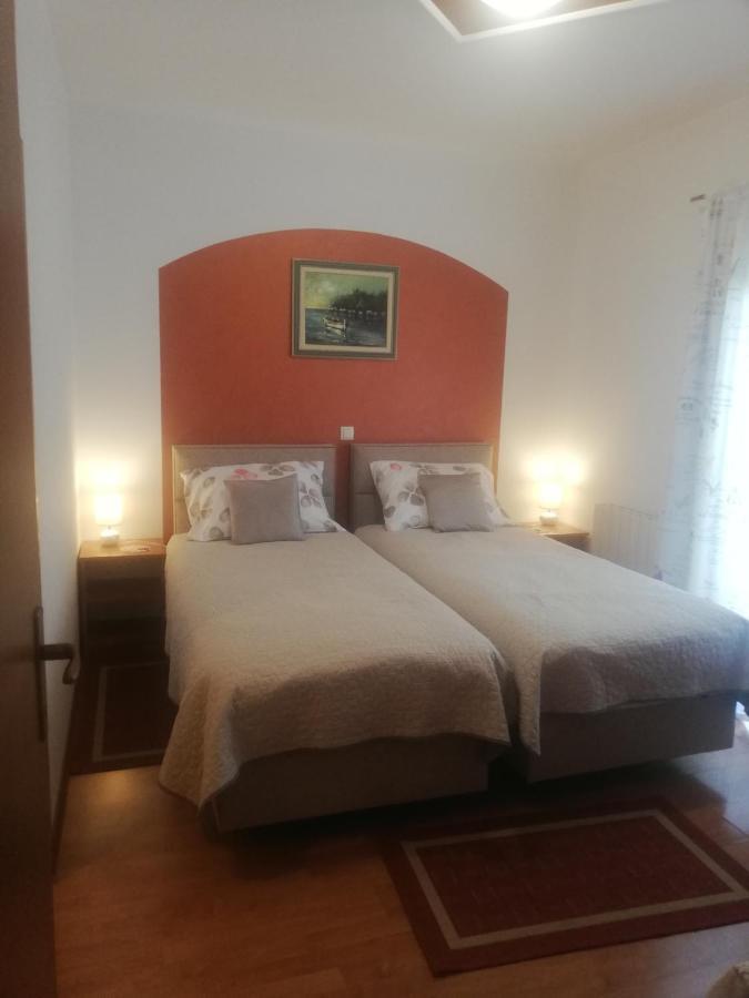 Guest House Surina Rupa Exterior foto