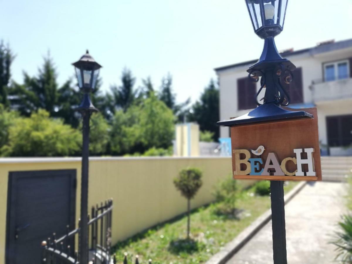 Guest House Surina Rupa Exterior foto